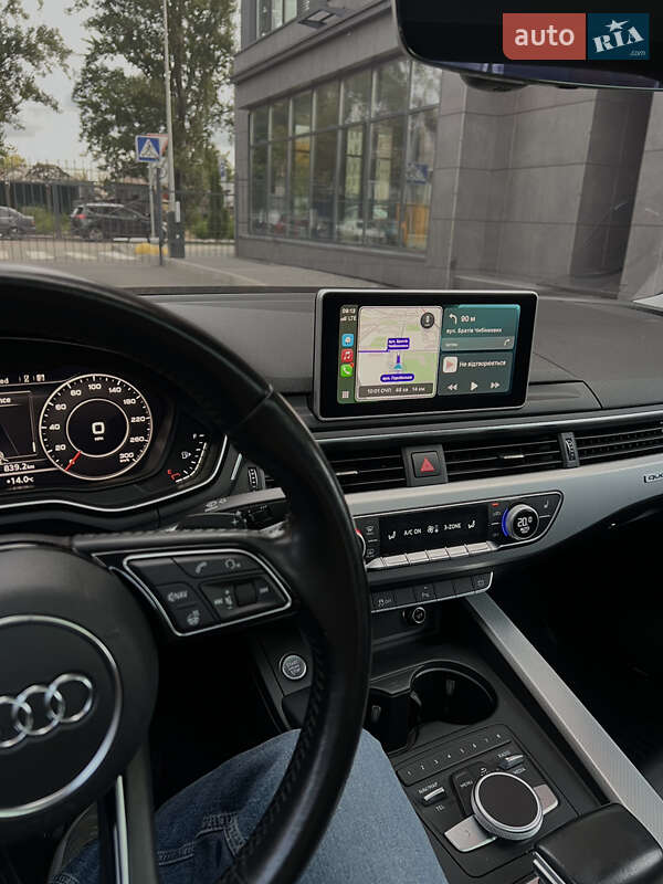 Седан Audi A4 2015 в Киеве