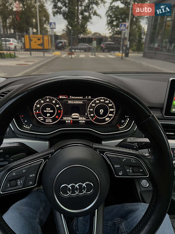 Седан Audi A4 2015 в Киеве