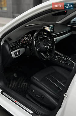 Седан Audi A4 2015 в Киеве