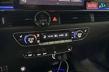 Седан Audi A4 2020 в 