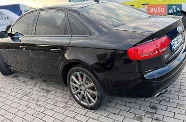 Седан Audi A4 2011 в 