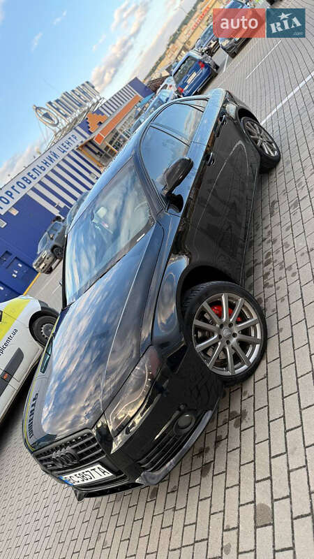 Седан Audi A4 2011 в Львове