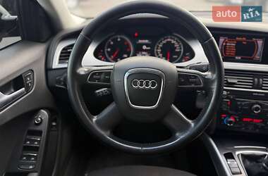 Седан Audi A4 2012 в 