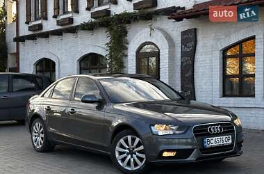Седан Audi A4 2013 в 
