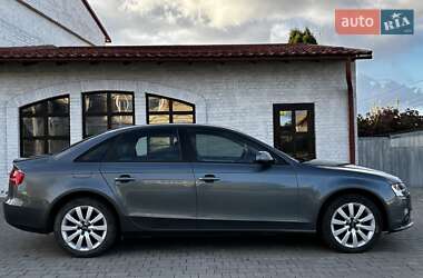 Седан Audi A4 2013 в 