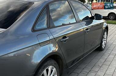 Седан Audi A4 2013 в 