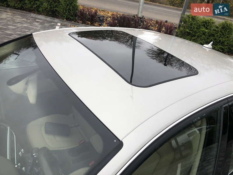 Седан Audi A4 2015 в Вінниці