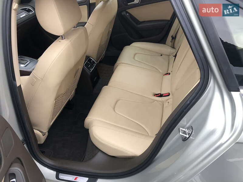 Седан Audi A4 2015 в Вінниці