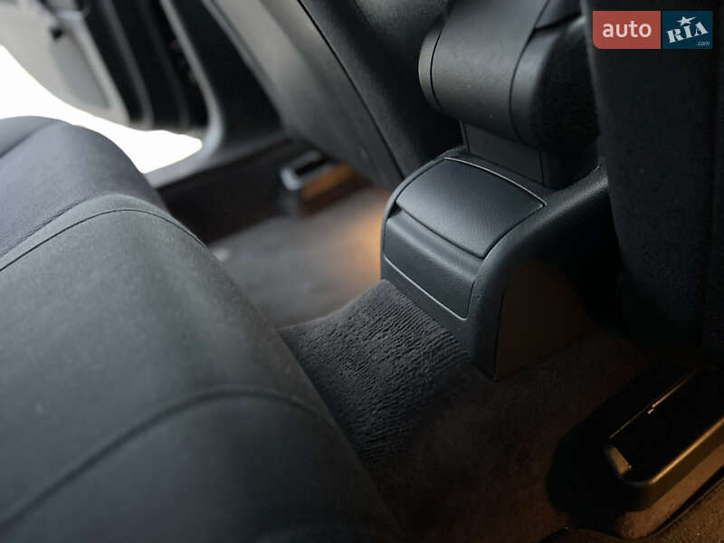 Седан Audi A4 2004 в Тернополе