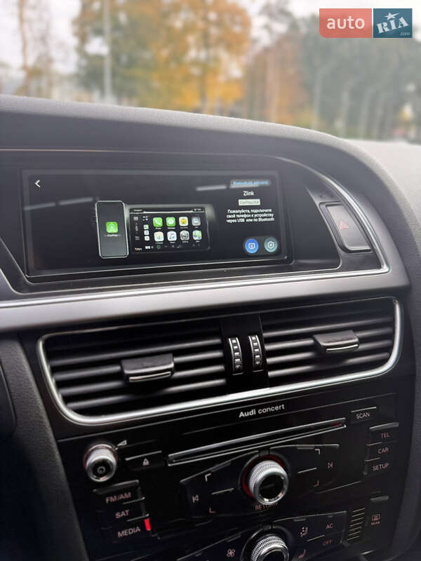 Седан Audi A4 2012 в Харькове