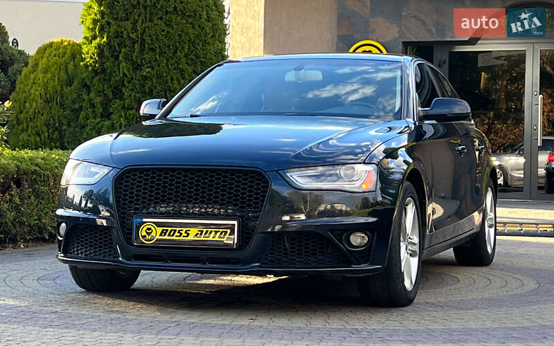 Седан Audi A4 2012 в Львове