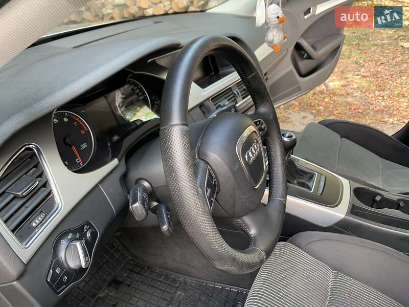 Седан Audi A4 2008 в Запоріжжі