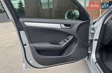 Седан Audi A4 2012 в  фото 18 Седан Audi A4 2012 в