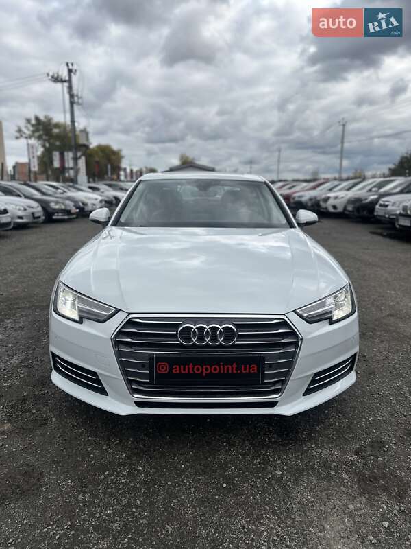 Audi A4 2019
