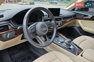 Седан Audi A4 2018 в 