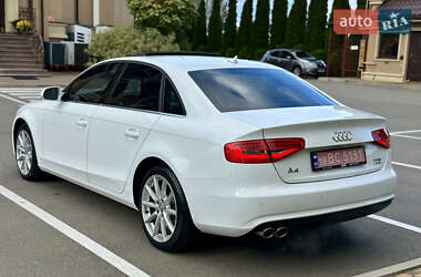 Седан Audi A4 2014 в 