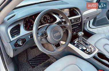 Седан Audi A4 2015 в 