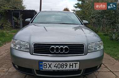 Седан Audi A4 2001 в Староконстантинове