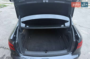 Седан Audi A4 2017 в 