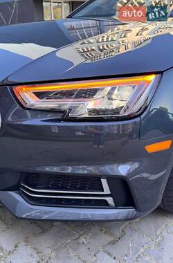 Седан Audi A4 2015 в  фото 5 Седан Audi A4 2015 в