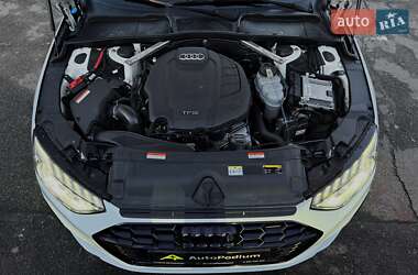 Седан Audi A4 2020 в 