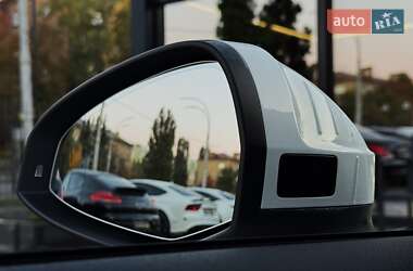 Седан Audi A4 2020 в 