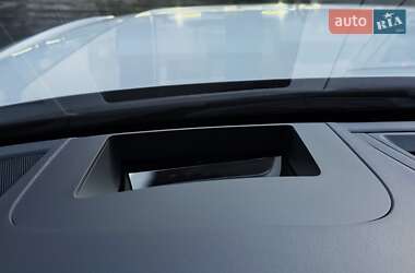Седан Audi A4 2020 в 
