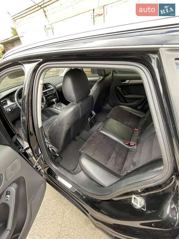 Универсал Audi A4 2013 в Ровно