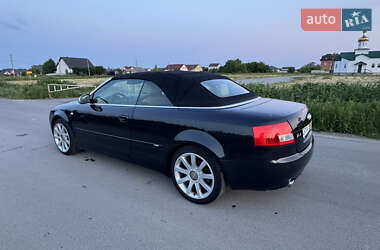 Кабриолет Audi A4 2004 в 