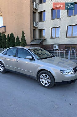 Седан Audi A4 2003 в 