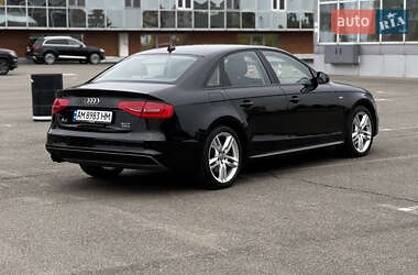 Седан Audi A4 2015 в 