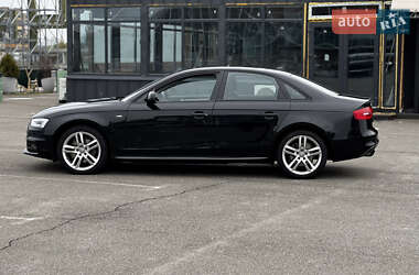 Седан Audi A4 2015 в 