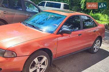 Седан Audi A4 1996 в 