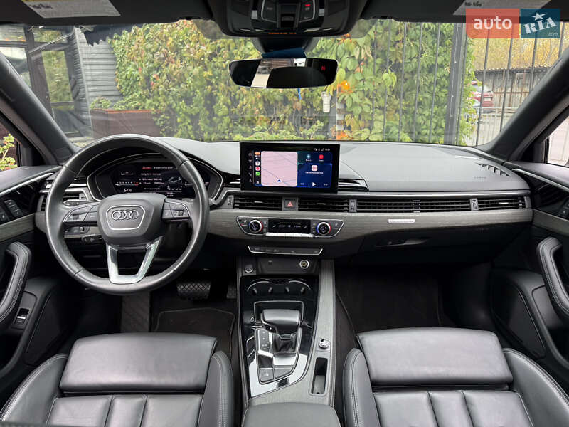 Седан Audi A4 2023 в Киеве