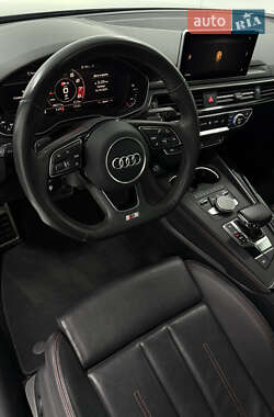 Седан Audi A4 2019 в  фото 16 Седан Audi A4 2019 в