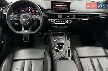 Седан Audi A4 2019 в  фото 25 Седан Audi A4 2019 в