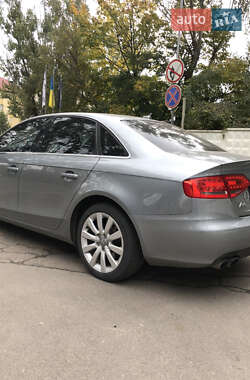 Седан Audi A4 2011 в 