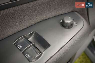 Універсал Audi A4 2006 в  фото 136 Універсал Audi A4 2006 в