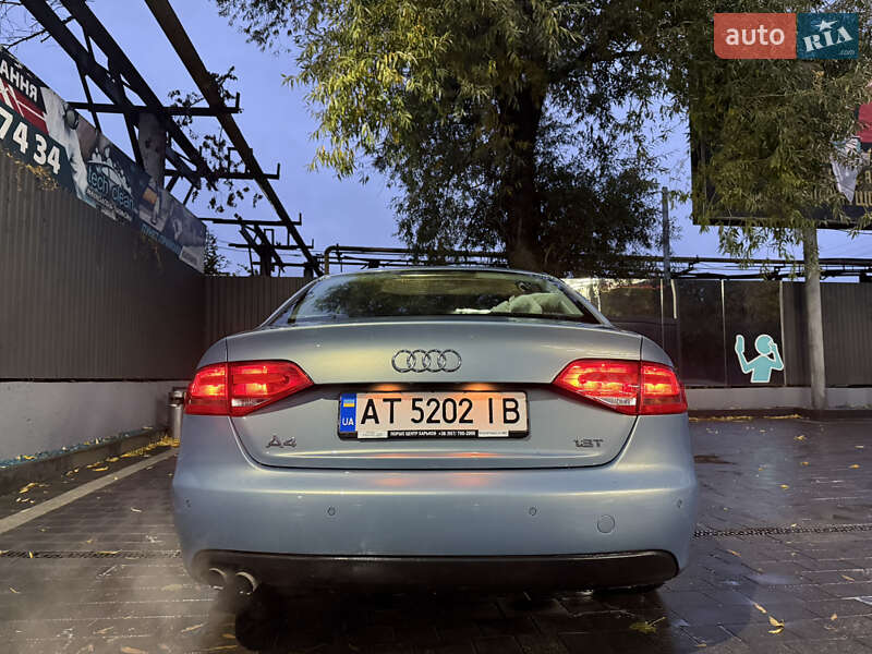 Седан Audi A4 2009 в Ивано-Франковске