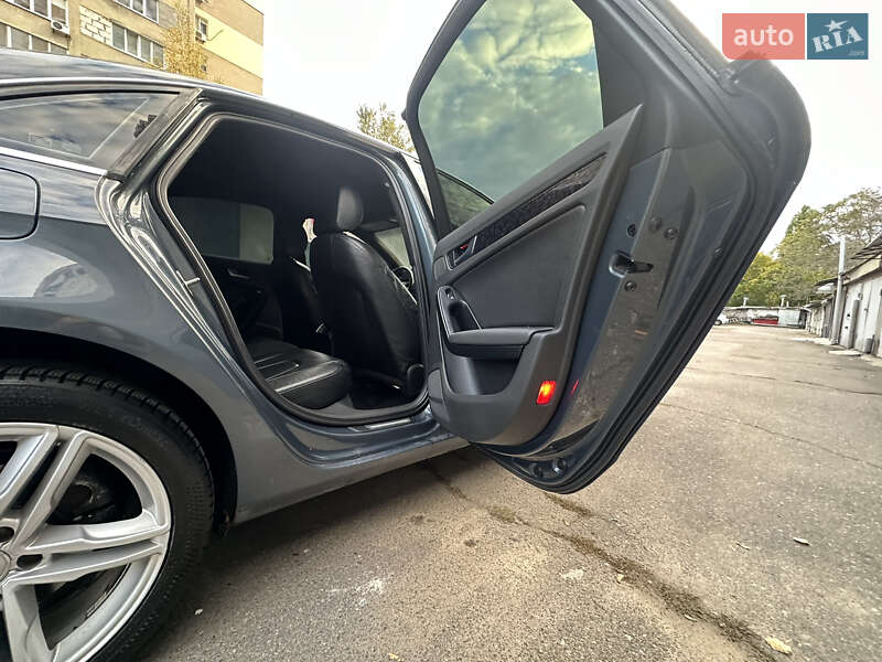 Седан Audi A4 2008 в Одесі