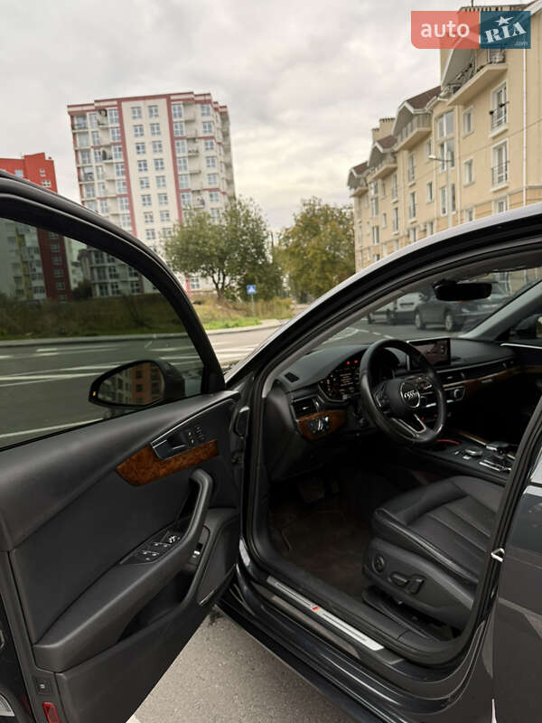 Седан Audi A4 2016 в Львове