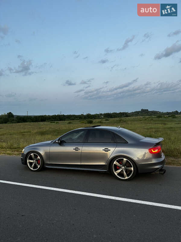 Audi A4 2013