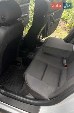 Універсал Audi A4 2002 в  фото 9 Універсал Audi A4 2002 в