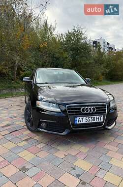 Седан Audi A4 2010 в 