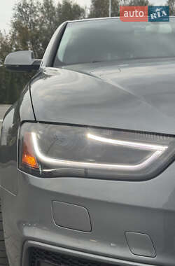 Седан Audi A4 2015 в 