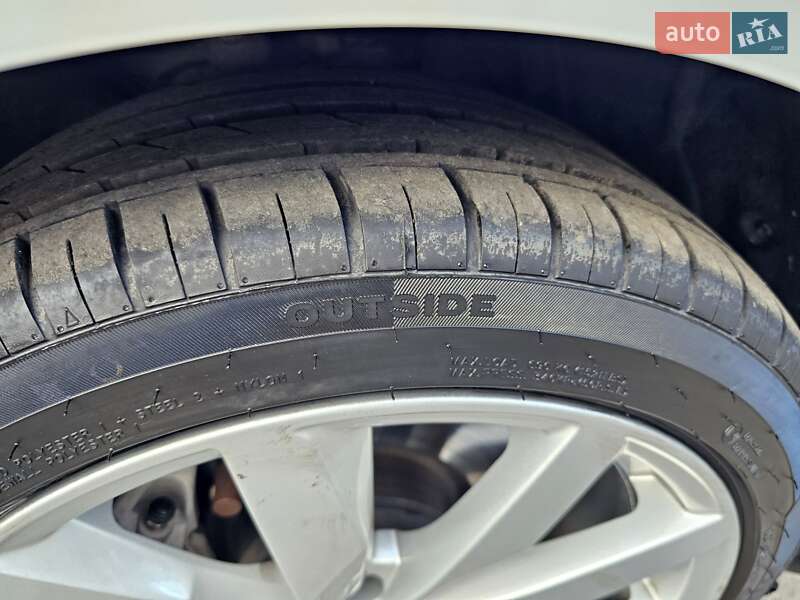 Седан Audi A4 2016 в Одессе