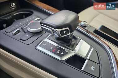 Седан Audi A4 2016 в 