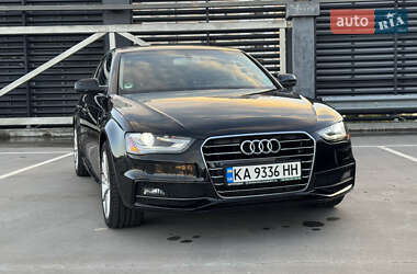 Седан Audi A4 2015 в 