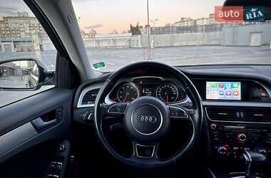 Седан Audi A4 2015 в 