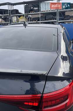 Седан Audi A4 2017 в  фото 7 Седан Audi A4 2017 в